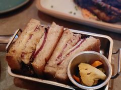 烧烤鲁本三明治-JUJU韩式烤肉·干杯小酒馆