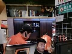 -南城十里潮汕鲜牛火锅·鲜虾生滚粥(融汇老商埠店)