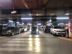 -万象城-停车场
