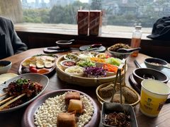 -包整·丝娃娃(一览甲秀楼风景店)