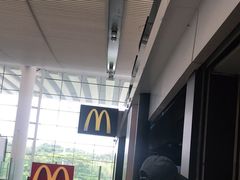 -麦当劳(深圳北站高铁店)