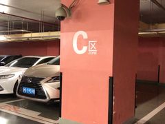 -上海来福士广场-停车场