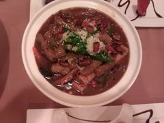 香辣牛柳豆腐煲-乾园风尚五大道