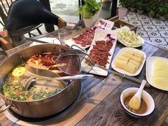 -牛缘村·贵州黄牛肉火锅(西善桥店)