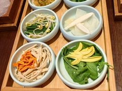 -银米·云南传统过桥米线(双廊黑金冠店)