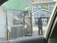 -窦店服务区-停车场