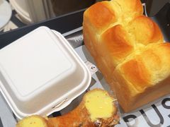 -HOT CRUSH趁热集合·现烤面包(环球港店)