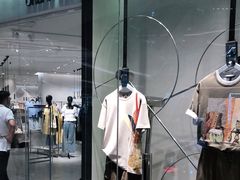 -URBAN REVIVO(七宝领展广场店)