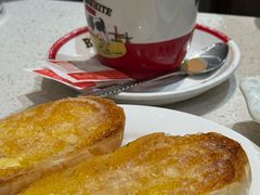 -香港新发烧腊茶餐厅(水围店)