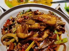 -吕氏疙瘩汤·海鲜新鲁菜(凯德mall新都心店)