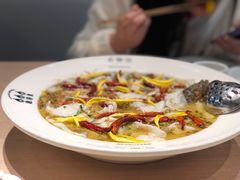 -渔语鱼酸菜鱼新川菜(来福士店)