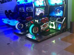 -汤姆熊欢乐世界(红博会展购物广场店)