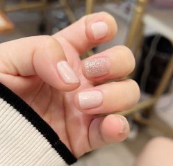 -M Nails & Beauty美甲美睫美体