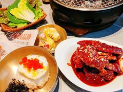 -草家酱蟹炭火烤肉店(珲春南路一店)