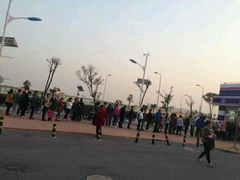 -农工商超市(古棕路店)