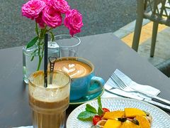 -ommo cafe(半岛城邦店)