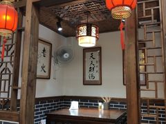 大堂-青年路烩面馆(绿地世纪城店)