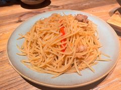 土豆丝-破三川·新川菜(静安大融城店)