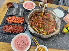 -叶二姐九尺鹅肠火锅(南部新城店)