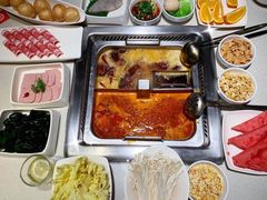 -海底捞火锅鲜切牛肉主题店(长寿路店)