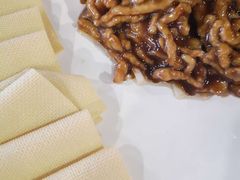 -老牌坊鲁菜名店(美莲广场店)