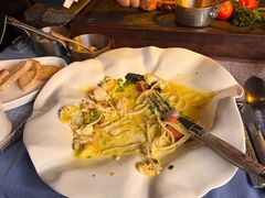 -弦月窗LUNETTE BY AMANDA(复兴路店)