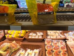 -Caidie Bakery采蝶轩(百越店)