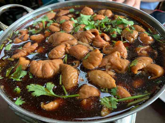 炖吊子老北京的味道干净并且肥而不腻值得一吃丸子豆腐汤必点菜第二道