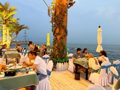 -靓湾海鲜·海景餐厅(小麦岛店)