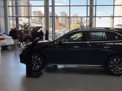 -天津波士信达奔驰4S店(卫津南路店)