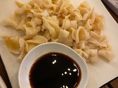 -臻鲜燕海鲜融合餐厅(金陵style店)