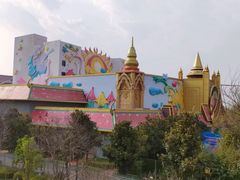 -七彩云南欢乐世界