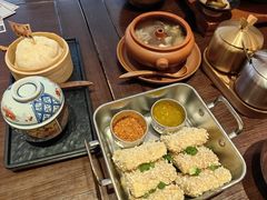 -银米·云南传统过桥米线(双廊黑金冠店)