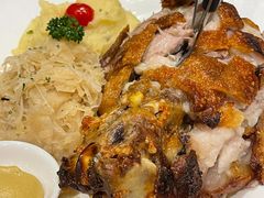 德式烤肘子-申德勒加油站餐厅(三里屯北小街店)
