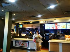 -麦当劳(新华路步步高店)