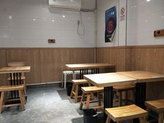 用餐区-黎一碗大碗手工面(城市立方店)
