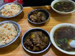 -炬龙牛肉店(新华店)