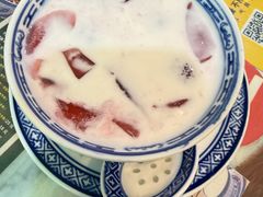 -广信牛奶甜品世家(台东店)