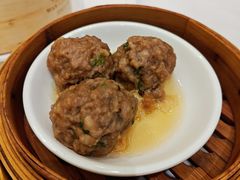 -万龙洲海鲜(大兴绿地缤纷城店)