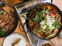 -KimPro 辛普乐概念韩餐