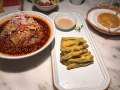 -初蓉丨遇见新川菜(亲贤街荣耀店)
