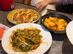 -闫府私房菜(恒隆店)