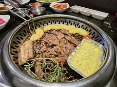 -木槿花韩式炭烤·熟成肉工坊(孙文东路店)