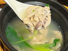 -馋三尺蟹粉小笼(人民广场店)