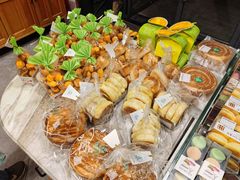 -大苹果面包生日蛋糕(明珠店)