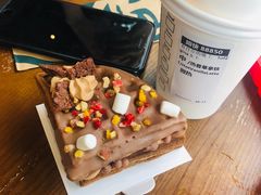 -星巴克臻选(惠州华贸天地1楼店)