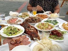 -梨木台悦来客农家院