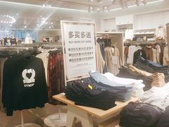 -H&M(华润万象城店)