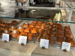 -VERIE BAKEHOUSE