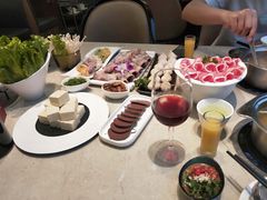 -海上明月海鲜火锅 鲜切牛肉